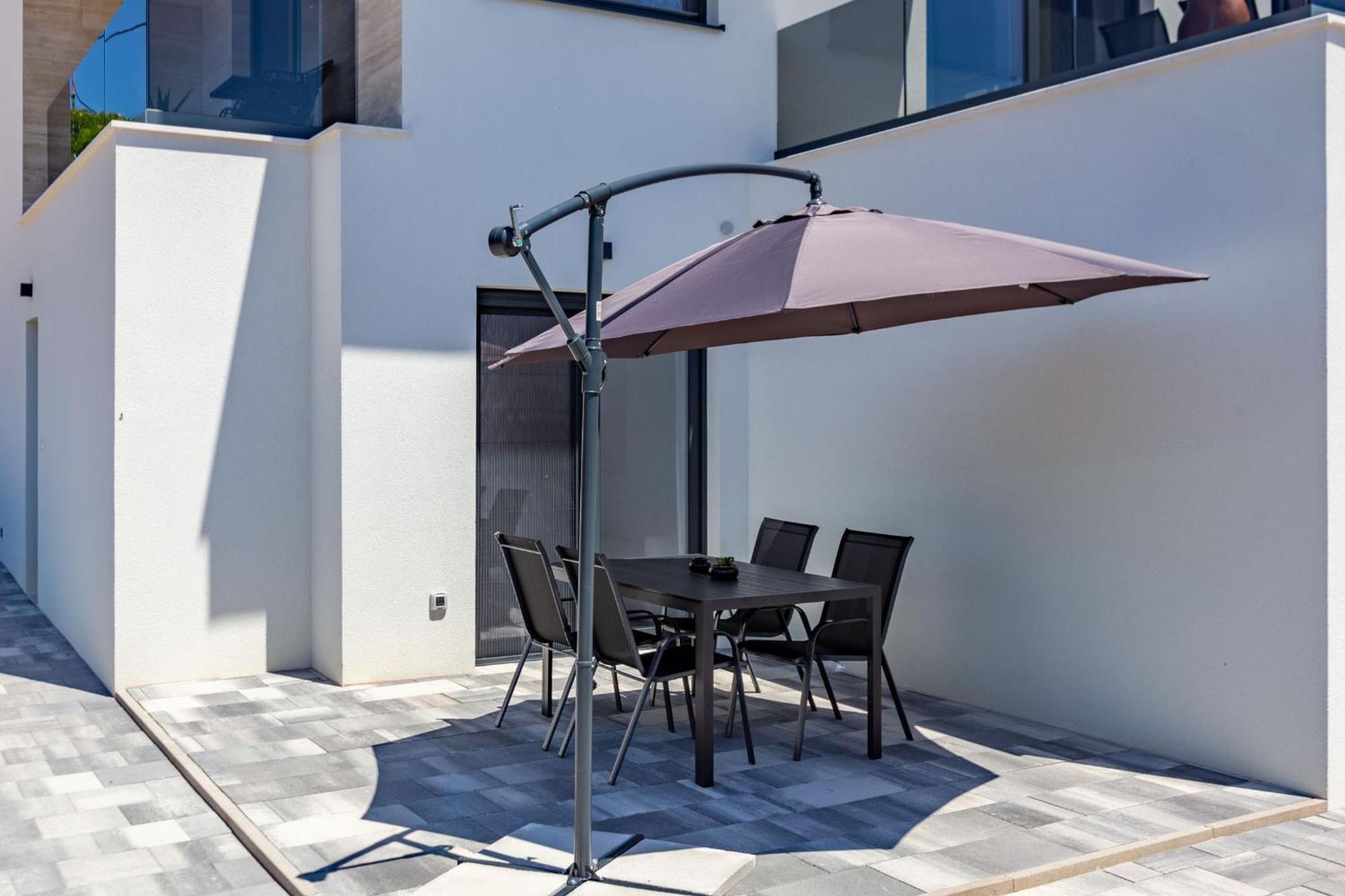 Casa Mia Apartments With Parking Zadar Quarto foto